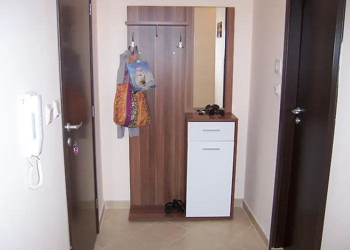 Black Sea Meadows アパート *